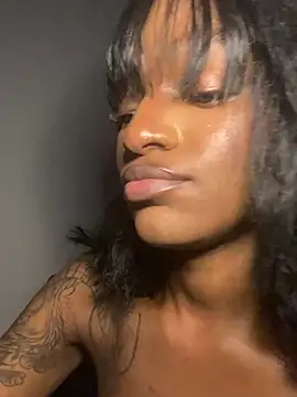 Zizi-campbel online show from 02-02-25, 11:53