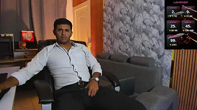 Hideintheoffice online show from 02-12-26, 07:36