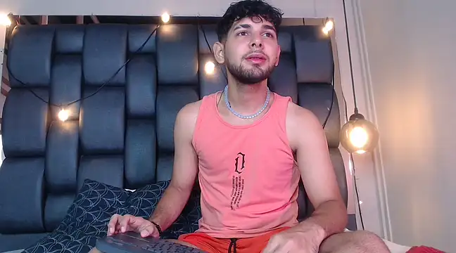 Samir bear online show from 03-04-25, 12:22