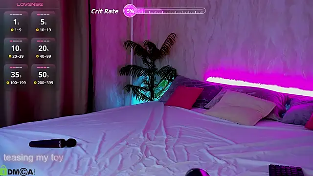 Snapshot of Cheryl__Brown chatting on 10-06-25, 01:14 Cheryl Brown online show from 10-06-25, 01:14