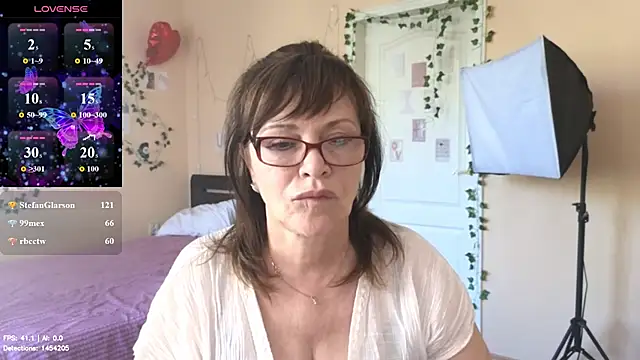Miss Moren online show from 06-27-26, 12:22