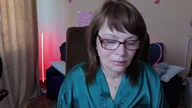 Miss Moren online show from 06-28-26, 05:46