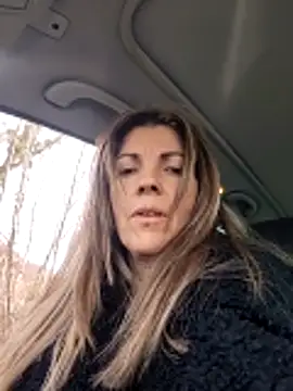 sansan2411 online show from 12-18-25, 01:28