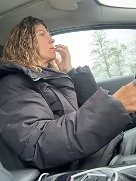 sansan2411 online show from 03-30-26, 11:55