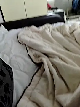 Snapshot of naughty69curls chatting on 10-12-25, 02:27 naughty69curls online show from 10-12-25, 02:27