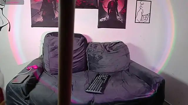 Ambar and daimon  online show from 09-11-25, 10:04