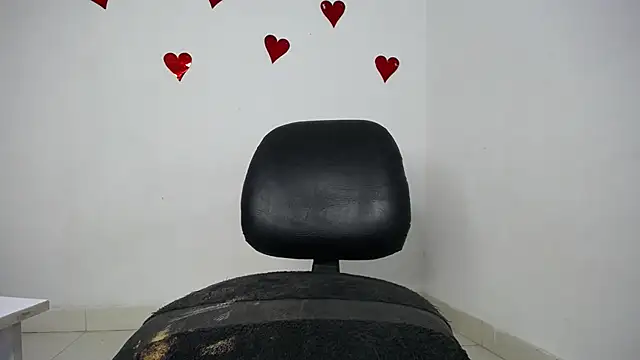 xoxo 06 online show from 03-15-25, 06:47