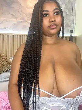 Snapshot of AinaraJimenez chatting on 11-07-25, 07:08 AinaraJimenez online show from 11-07-25, 07:08