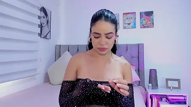 Sara Leblanc online show from 01-24-25, 05:00