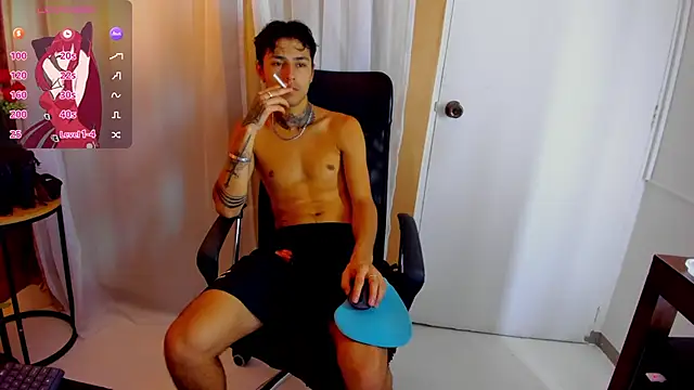 Snapshot of hinata_itachi chatting on 02-21-25, 06:18 hinata itachi online show from 02-21-25, 06:18