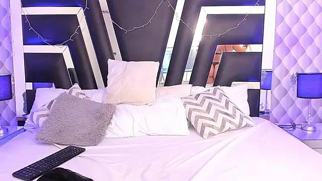 caroo gomeez online show from 03-21-25, 03:46