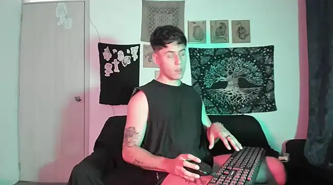 Antonello Vannucci online show from 01-22-25, 09:21