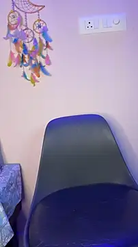 honeyboobies7249 online show from 04-14-26, 07:31