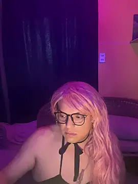 NikkelSofia online show from 01-19-25, 02:06