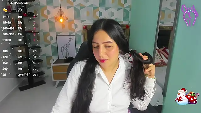 ARYAMORGAN1 online show from 12-15-25, 03:33