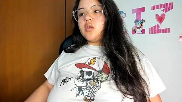 lizzie c online show from 02-13-25, 04:32