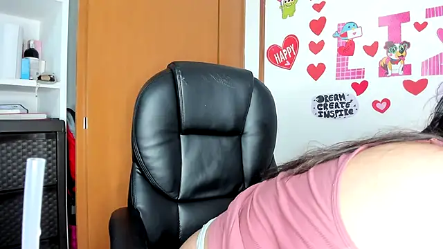 lizzie c online show from 03-02-25, 02:08