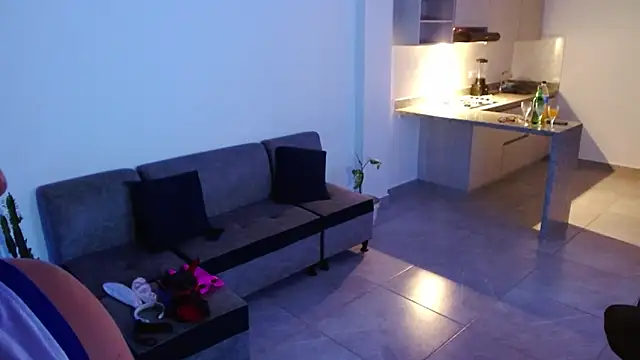 miia-liiam online show from 03-08-26, 04:16