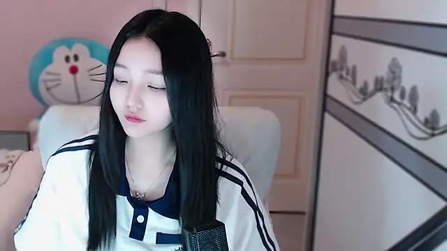 xiao-xiao-D online show from 03-02-25, 04:50