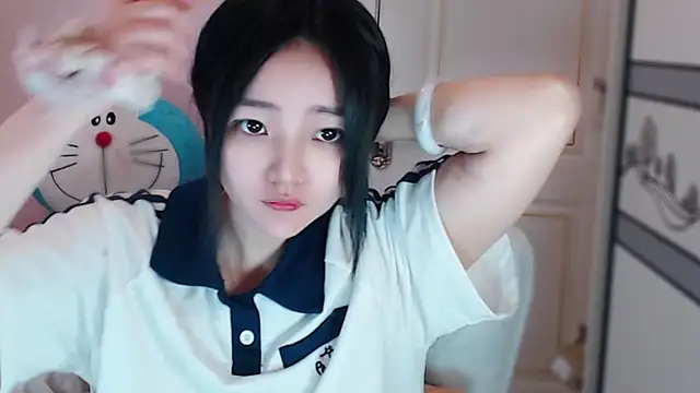 xiao-xiao-D online show from 03-10-25, 06:38