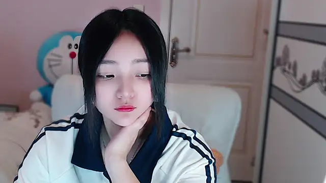 xiao-xiao-D online show from 03-10-25, 04:14