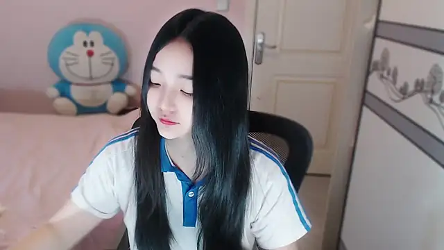 xiao-xiao-D online show from 11-24-25, 08:47