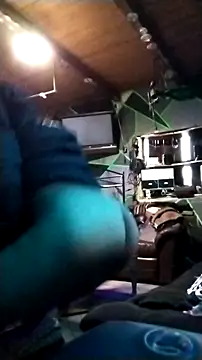 dulcedeseo13 online show from 12-17-25, 02:45