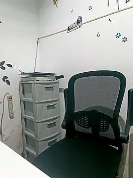 bisexual0007 online show from 03-11-25, 01:05