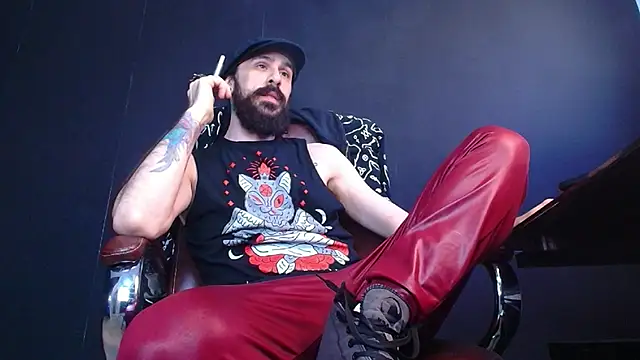 Snapshot of AxelColton chatting on 03-10-25, 05:54 AxelColton online show from 03-10-25, 05:54