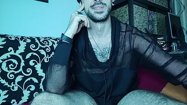 Snapshot of AxelColton chatting on 09-14-25, 07:40 AxelColton online show from 09-14-25, 07:40