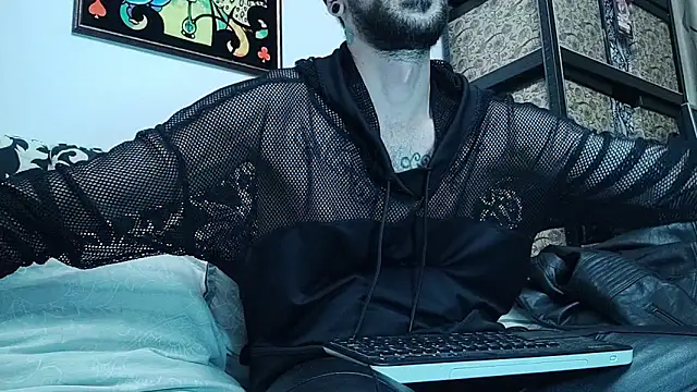 Snapshot of AxelColton chatting on 10-03-25, 11:29 AxelColton online show from 10-03-25, 11:29