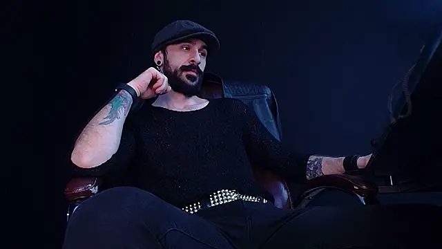 Snapshot of AxelColton chatting on 11-30-25, 07:56 AxelColton online show from 11-30-25, 07:56