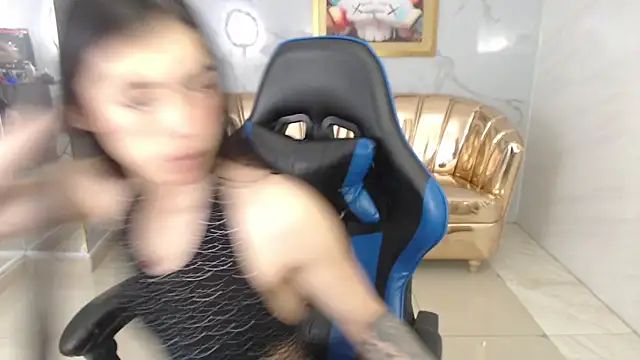 Snapshot of honey_torres_sub chatting on 10-10-25, 01:43 honey torres sub online show from 10-10-25, 01:43