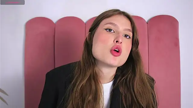 Daisha Riley online show from 01-15-25, 11:19