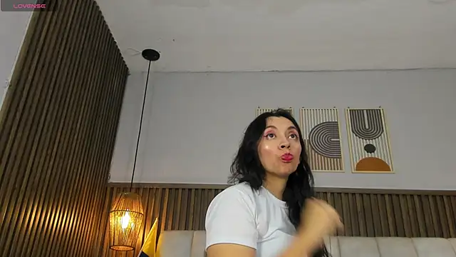 Snapshot of PerlaPreciosa chatting on 07-19-26, 04:05 PerlaPreciosa online show from 07-19-26, 04:05