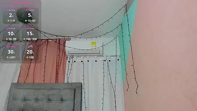 Snapshot of dani-lue chatting on 01-19-25, 12:17 dani-lue online show from 01-19-25, 12:17