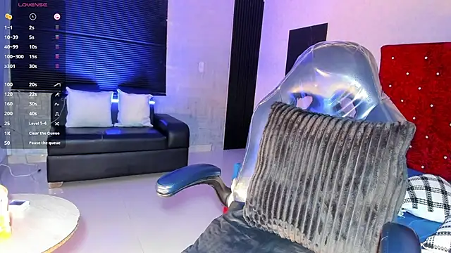 JhonyMiller  online show from 04-05-26, 08:50