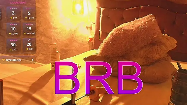 Little lili19 online show from 02-17-25, 11:53