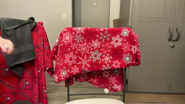 Keywest Kate online show from 01-11-25, 04:27