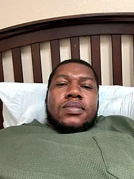 Snapshot of forfunsies chatting on 10-13-25, 01:27 forfunsies online show from 10-13-25, 01:27