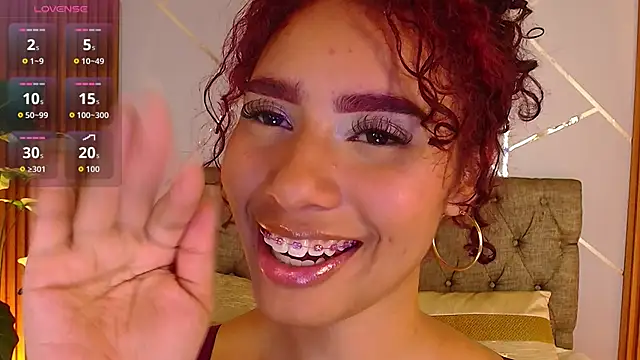 charlottee white online show from 03-31-26, 09:59