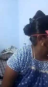 Snapshot of telugu_indhu_0001 chatting on 02-25-25, 01:28 telugu indhu 0001 online show from 02-25-25, 01:28