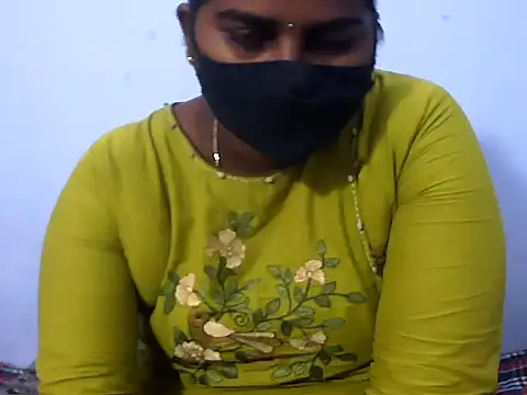 Snapshot of telugu_indhu_0001 chatting on 10-01-25, 06:19 telugu indhu 0001 online show from 10-01-25, 06:19