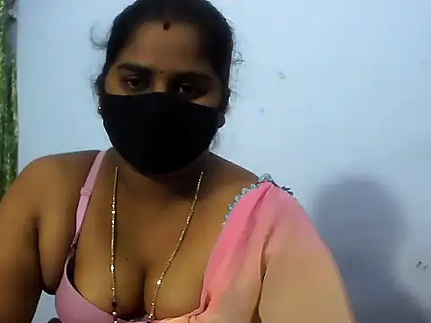 Snapshot of telugu_indhu_0001 chatting on 10-04-25, 05:22 telugu indhu 0001 online show from 10-04-25, 05:22