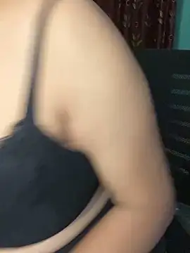 Snapshot of hot_menka chatting on 02-01-25, 04:00 hot menka online show from 02-01-25, 04:00