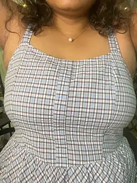 Snapshot of hot_menka chatting on 09-29-25, 09:47 hot menka online show from 09-29-25, 09:47