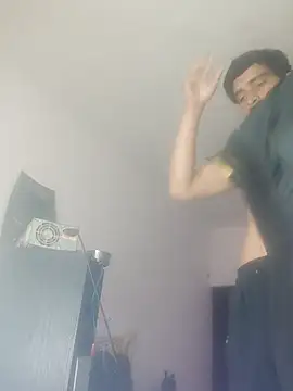 Snapshot of shivay_kumar_01 chatting on 11-28-25, 02:53 shivay kumar 01 online show from 11-28-25, 02:53