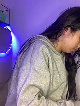 Rosita forever  online show from 02-21-25, 10:07