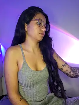 Rosita forever  online show from 02-28-25, 03:48