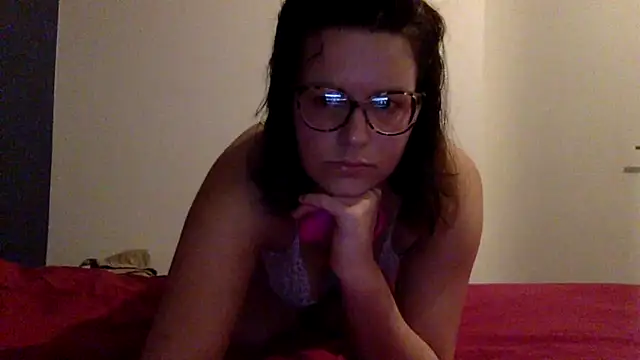 LolaGuess online show from 09-11-25, 04:51